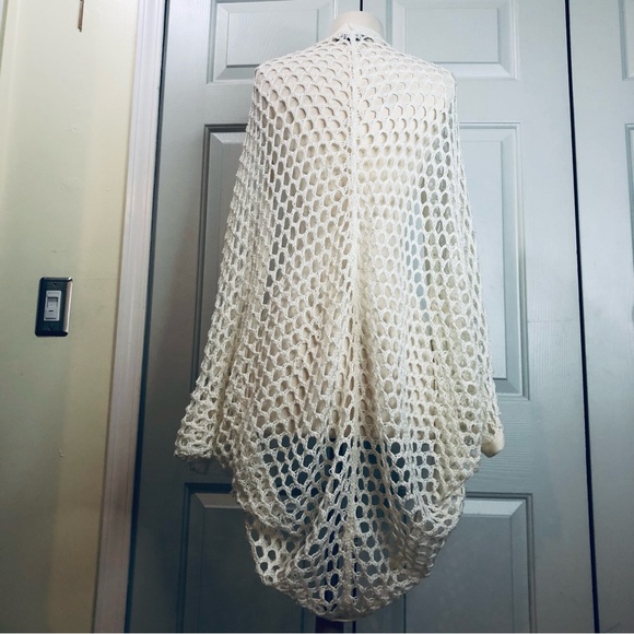Streetwear Society Crochet Shrug Cover up Cream Sweater Size S/P - Picture 10 of 13